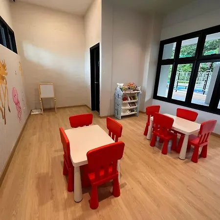 2Br Apartment - Beachfront - Corner Unit - Netflix - Unifi 300Mbps - Mutiara Melaka Pantai Puteri Malacca Exterior photo