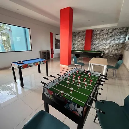 2Br Apartment - Beachfront - Corner Unit - Netflix - Unifi 300Mbps - Mutiara Melaka Pantai Puteri Malacca Exterior photo