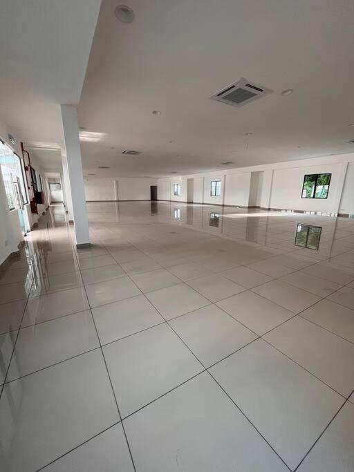 2Br Apartment - Beachfront - Corner Unit - Netflix - Unifi 300Mbps - Mutiara Melaka Pantai Puteri Malacca