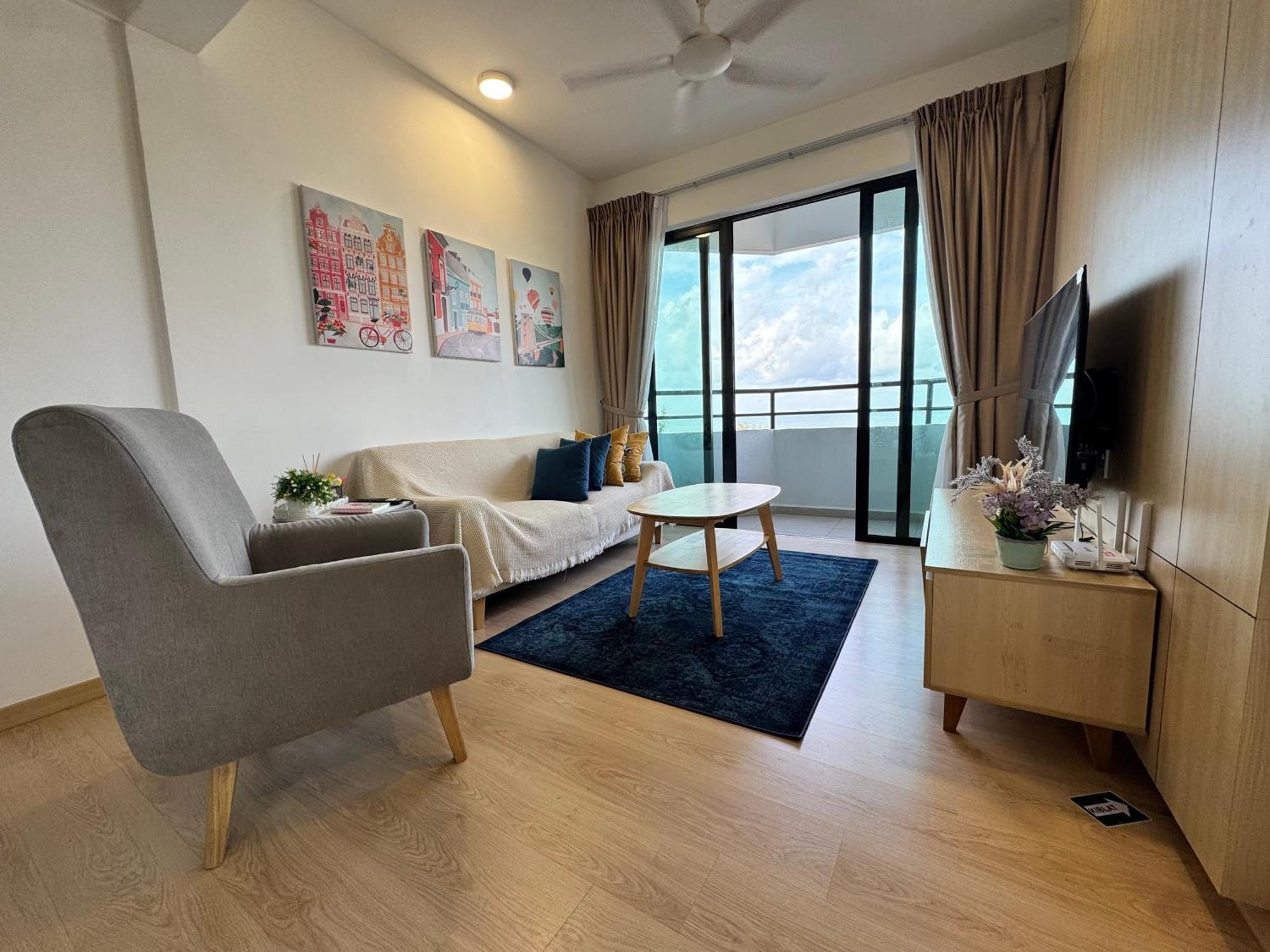 Apartment 2Br Apartment - Beachfront - Corner Unit - Netflix - Unifi 300Mbps - Mutiara Melaka Pantai Puteri