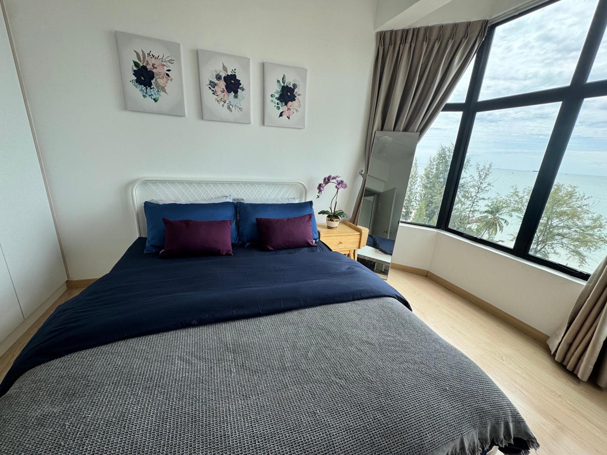 2Br Apartment - Beachfront - Corner Unit - Netflix - Unifi 300Mbps - Mutiara Melaka Pantai Puteri Apartemen Malacca