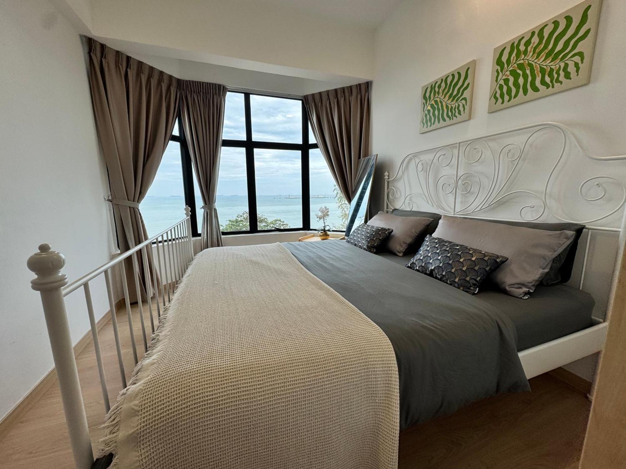 2Br Apartment - Beachfront - Corner Unit - Netflix - Unifi 300Mbps - Mutiara Melaka Pantai Puteri Apartemen
